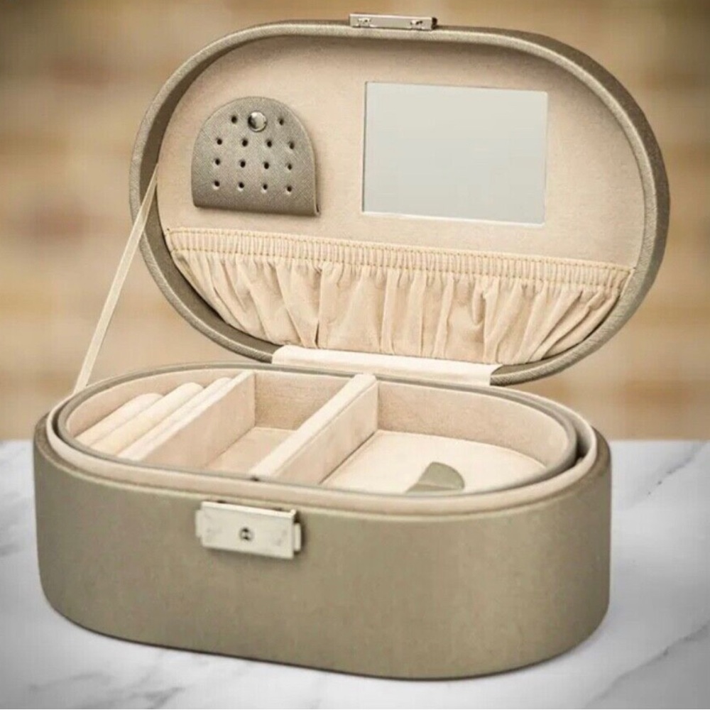 NEW WOLF 1834 Heritage PEWTER Oval Jewelry Box with Handle